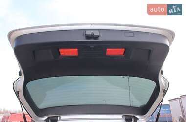 Универсал Volkswagen Passat 2012 в 