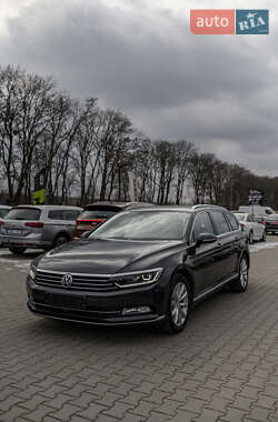 Универсал Volkswagen Passat 2019 в 