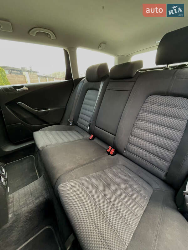 Универсал Volkswagen Passat 2009 в Тернополе