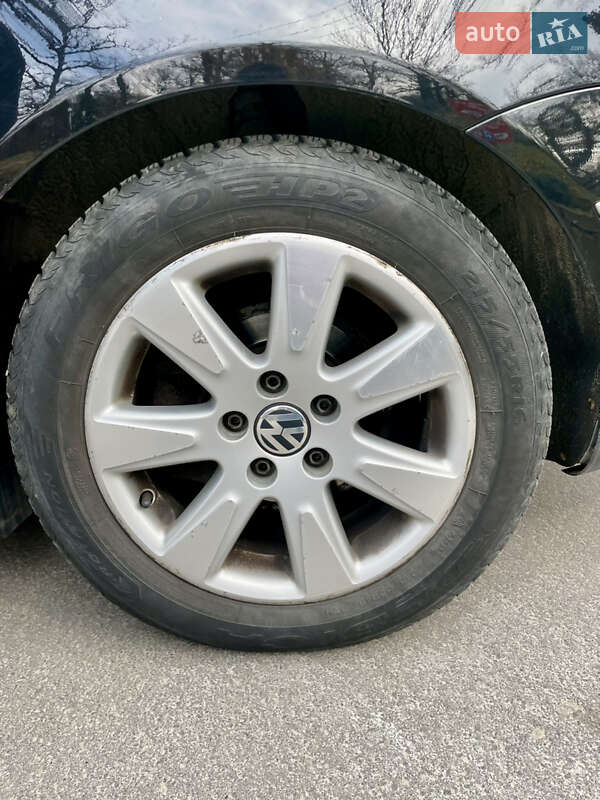 Универсал Volkswagen Passat 2009 в Тернополе