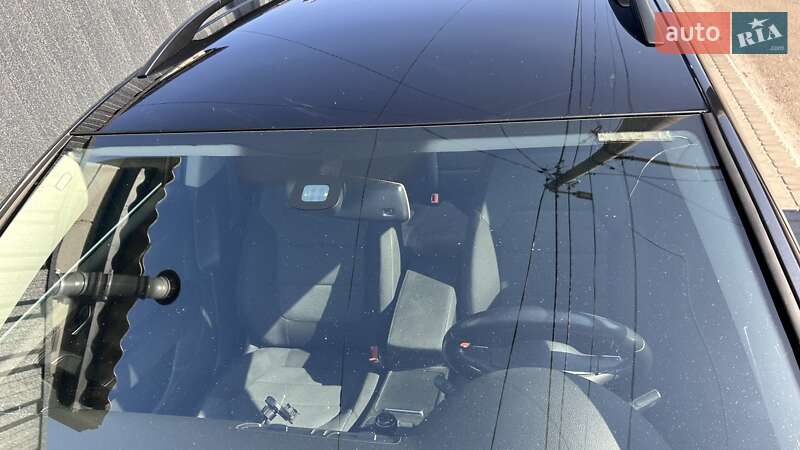 Универсал Volkswagen Passat 2013 в Киеве