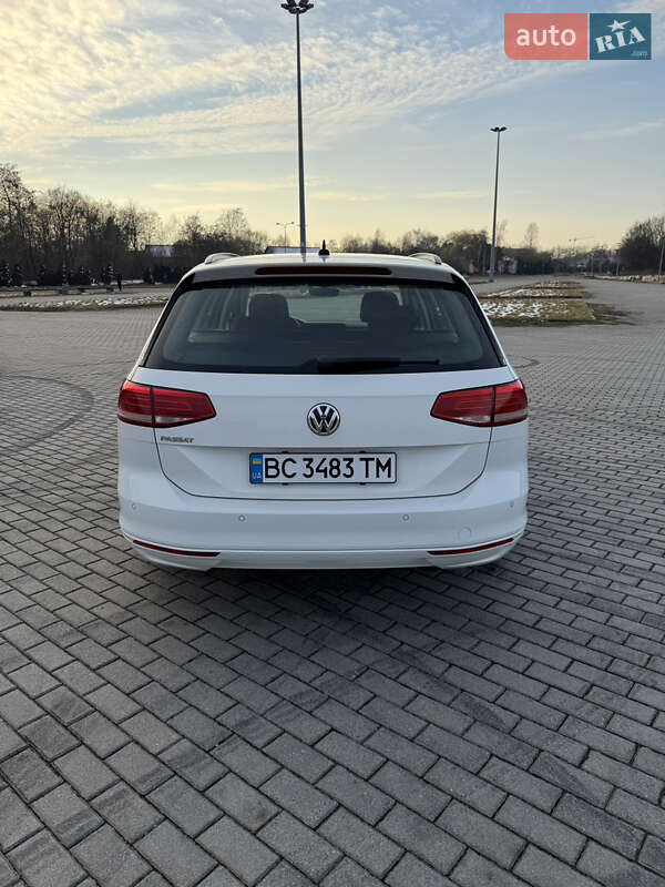 Универсал Volkswagen Passat 2018 в Львове