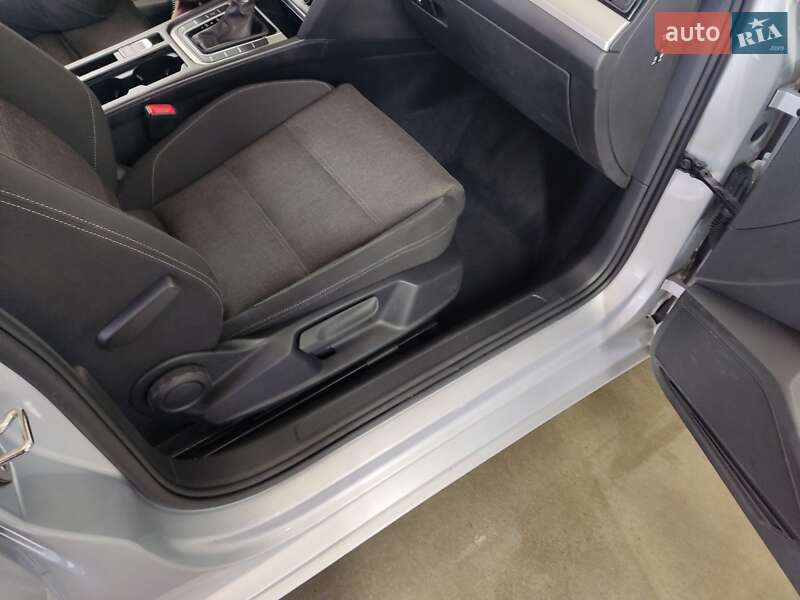 Универсал Volkswagen Passat 2017 в Ковеле