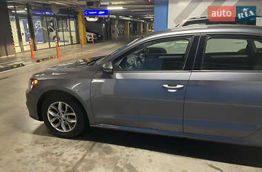Седан Volkswagen Passat 2018 в 