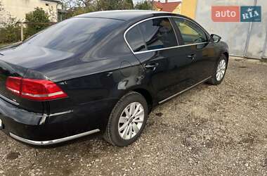 Седан Volkswagen Passat 2011 в 