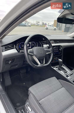 Универсал Volkswagen Passat 2021 в 