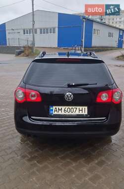 Универсал Volkswagen Passat 2008 в Житомире
