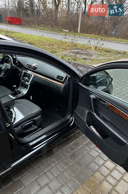 Универсал Volkswagen Passat 2011 в 