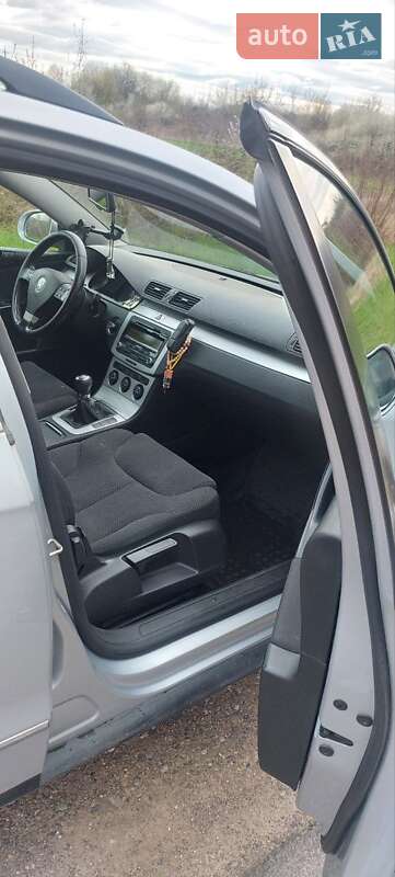 Универсал Volkswagen Passat 2008 в Мукачево