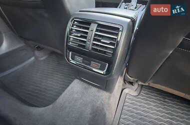 Универсал Volkswagen Passat 2015 в 