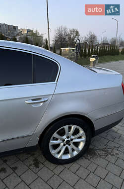 Седан Volkswagen Passat 2008 в Дрогобыче