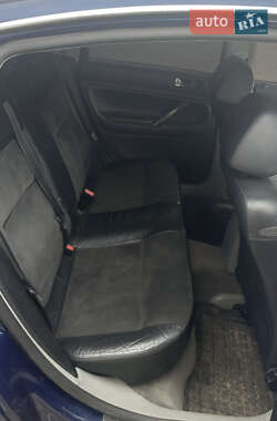 Седан Volkswagen Passat 2004 в 