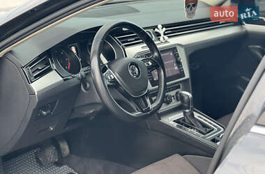 Универсал Volkswagen Passat 2018 в Хмельницком