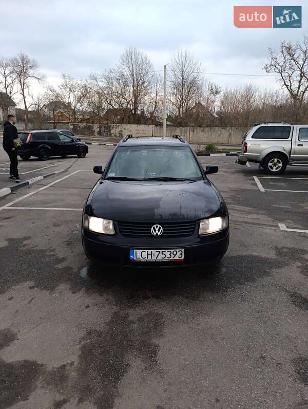 Универсал Volkswagen Passat 1999 в 