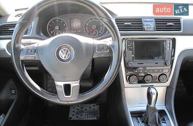 Седан Volkswagen Passat 2012 в 