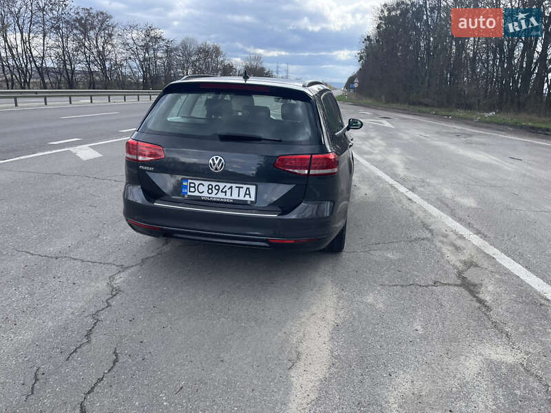 Універсал Volkswagen Passat 2018 в Львові