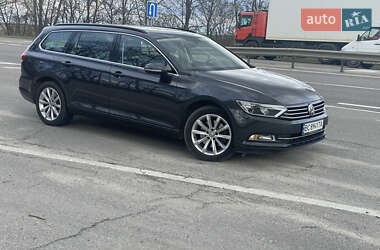 Универсал Volkswagen Passat 2018 в Бродах