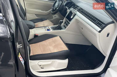 Универсал Volkswagen Passat 2018 в Бродах