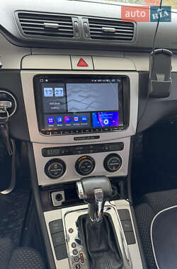 Универсал Volkswagen Passat 2008 в 