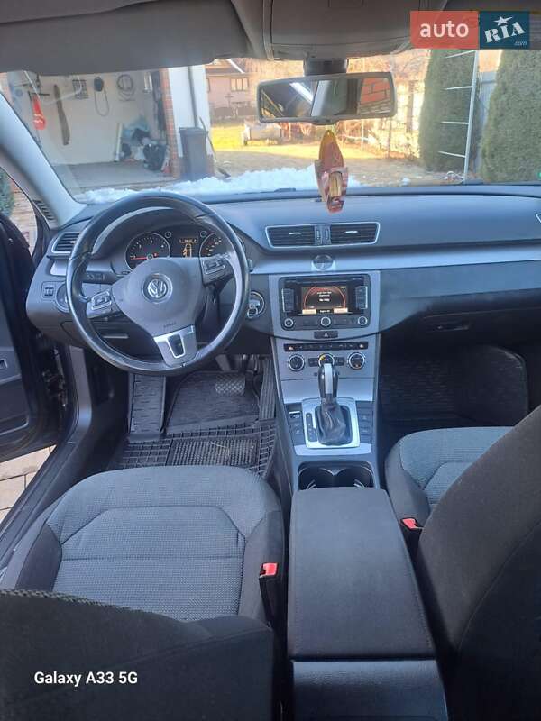 Універсал Volkswagen Passat 2013 в Міжгір'ї