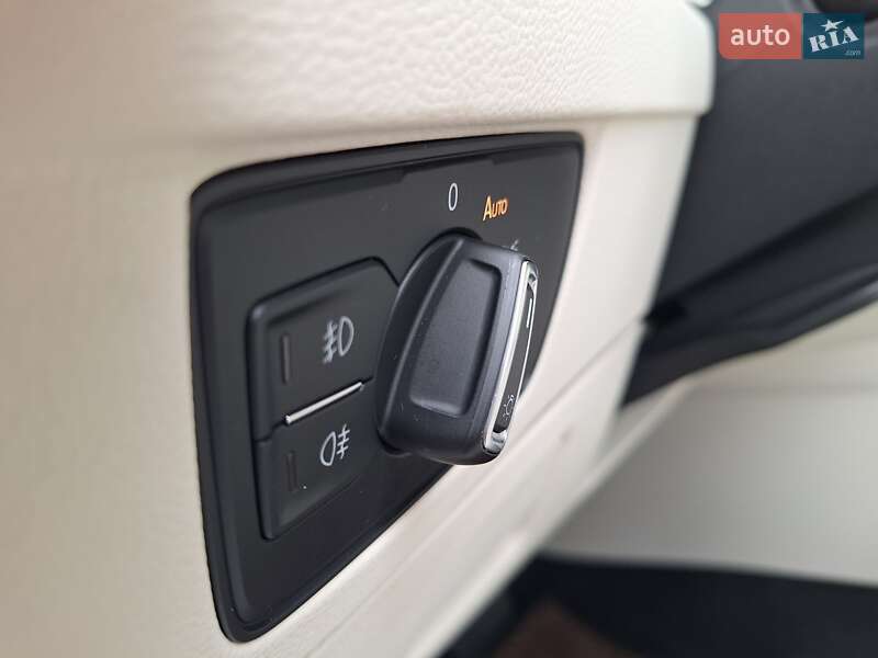 Седан Volkswagen Passat 2017 в Киеве