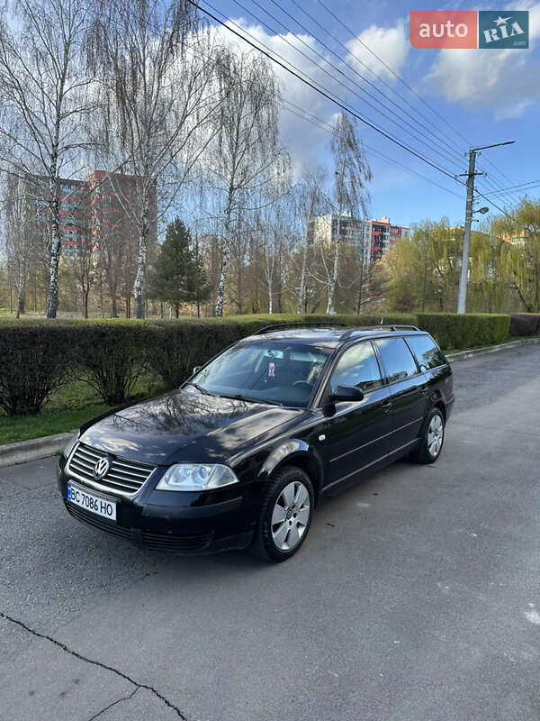 Универсал Volkswagen Passat 2000 в 