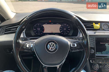 Універсал Volkswagen Passat 2017 в 