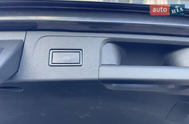 Универсал Volkswagen Passat 2017 в 