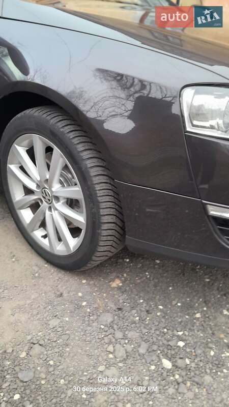 Универсал Volkswagen Passat 2009 в Луцке