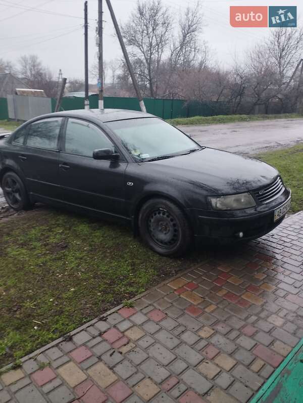 Седан Volkswagen Passat 1997 в Петрівці-Роменській