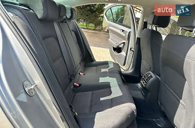 Седан Volkswagen Passat 2016 в 