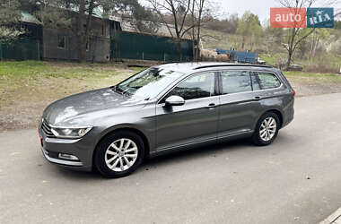 Универсал Volkswagen Passat 2015 в 