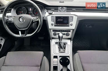 Универсал Volkswagen Passat 2015 в 