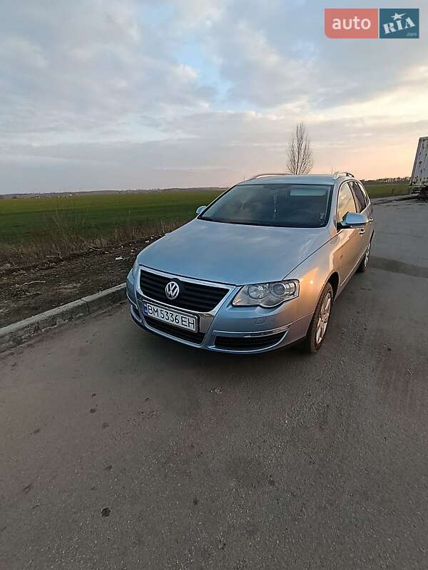 Універсал Volkswagen Passat 2009 в 