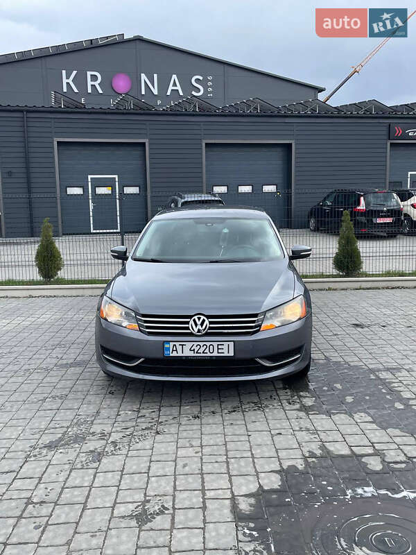 Седан Volkswagen Passat 2013 в Богородчанах