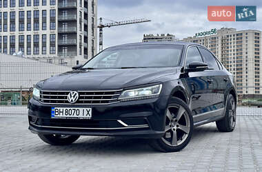 Седан Volkswagen Passat 2016 в 
