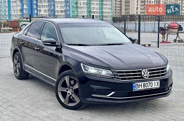 Седан Volkswagen Passat 2016 в 
