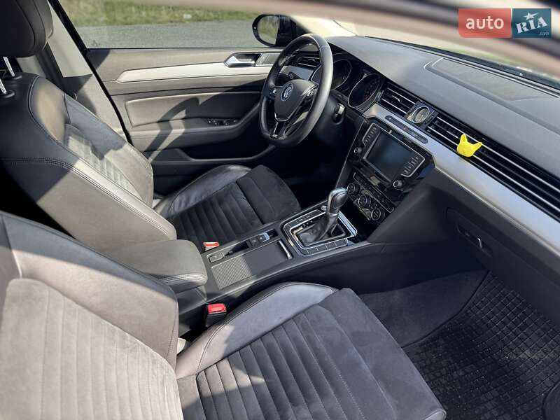 Універсал Volkswagen Passat 2015 в Кам'янці
