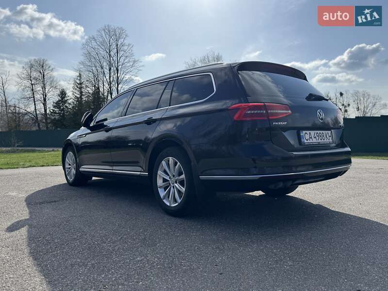 Універсал Volkswagen Passat 2015 в Кам'янці