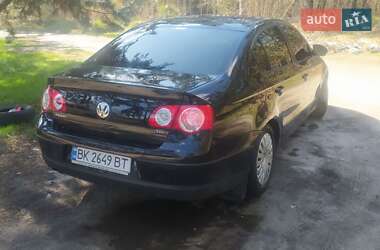 Седан Volkswagen Passat 2005 в 