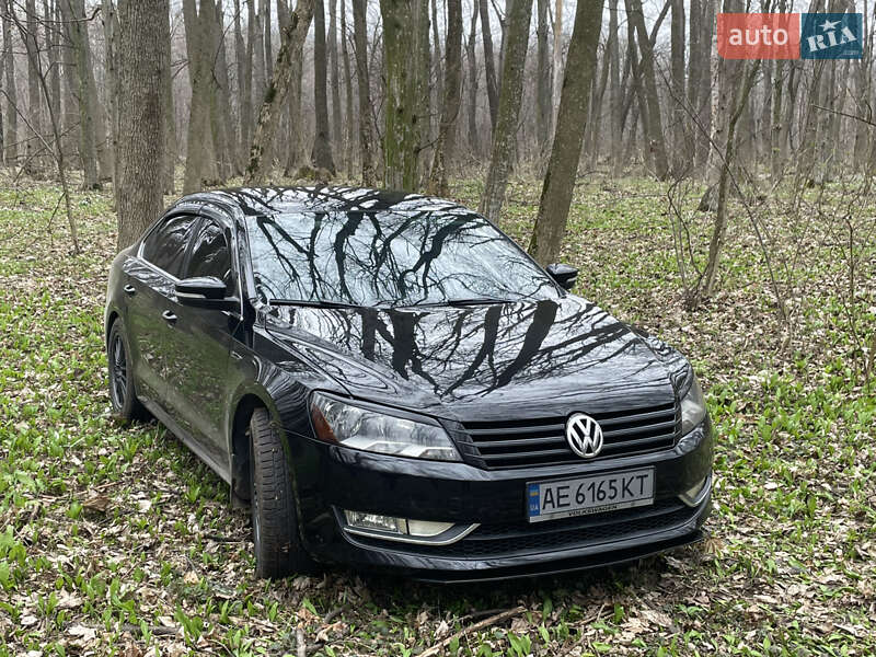 Седан Volkswagen Passat 2012 в 