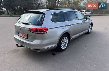 Універсал Volkswagen Passat 2014 в 