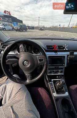 Универсал Volkswagen Passat 2013 в 