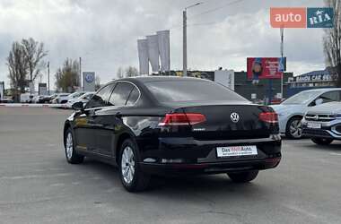 Седан Volkswagen Passat 2018 в 