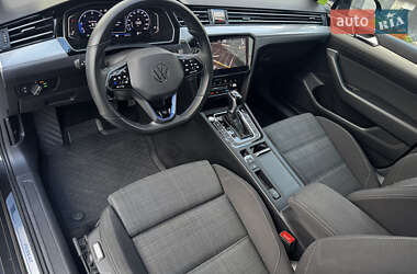 Универсал Volkswagen Passat 2019 в 