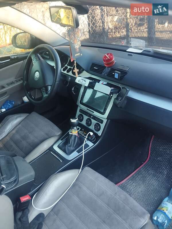 Универсал Volkswagen Passat 2005 в Львове