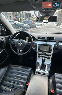 Универсал Volkswagen Passat 2011 в 