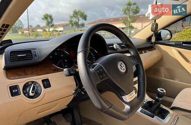 Седан Volkswagen Passat 2007 в  фото 19 Седан Volkswagen Passat 2007 в