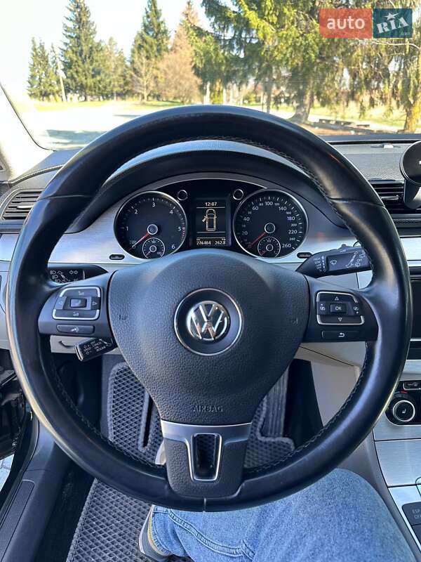 Универсал Volkswagen Passat 2010 в Дубно