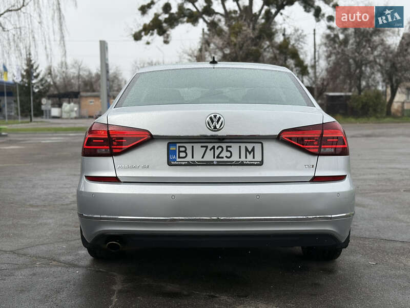 Седан Volkswagen Passat 2016 в Лубнах